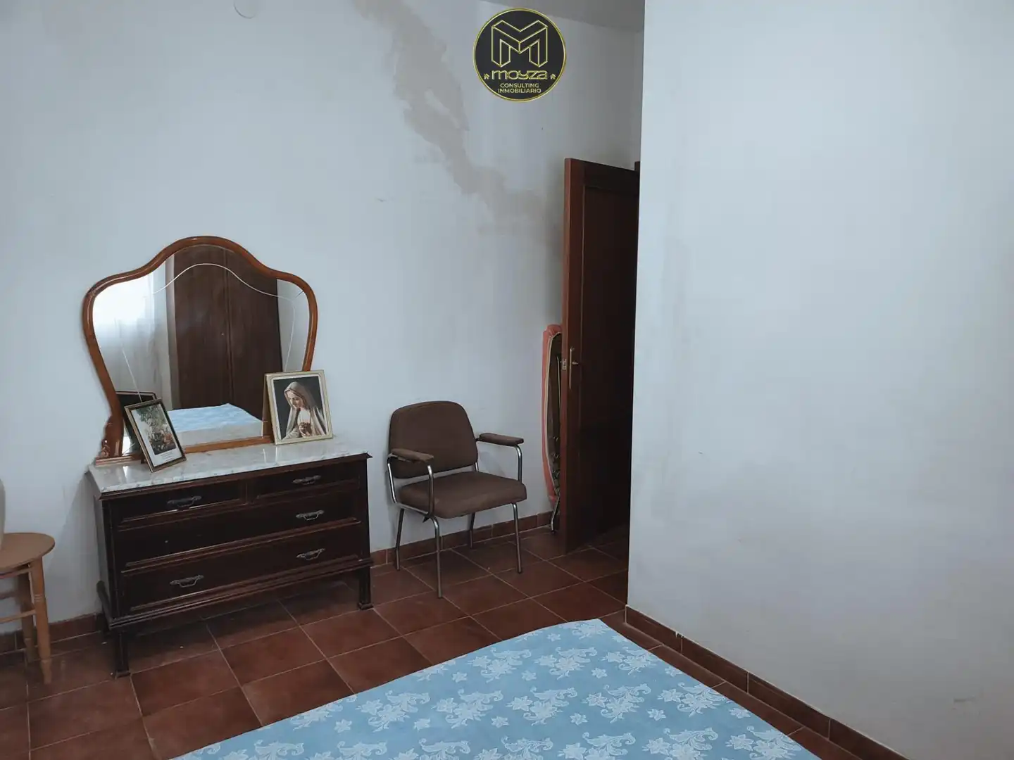 Dormitori de Casa o xalet en venda en Jaén amb Piscina