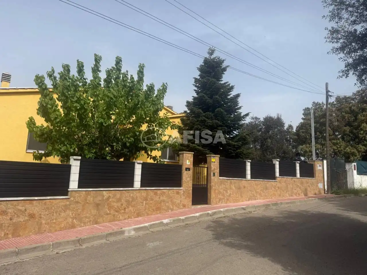 Vista exterior de Casa o xalet en venda en Maçanet de la Selva amb Aire condicionat, Calefacció i Jardí privat