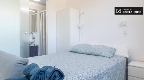 Photo 2 of Flat to rent in Adelfas, Madrid