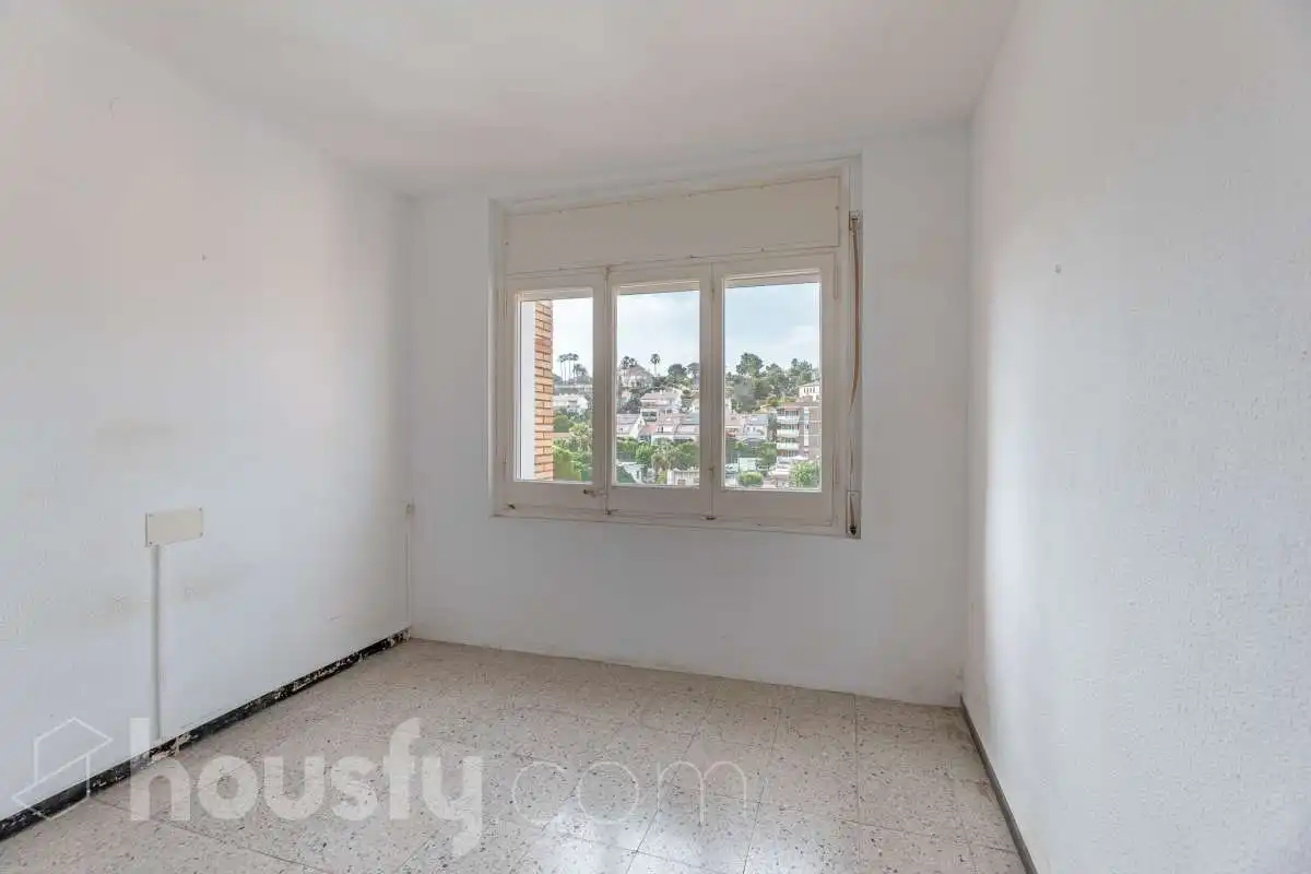 Piso con terraza en venta en Avenida de Santiago Rusiñol ., imagen 13