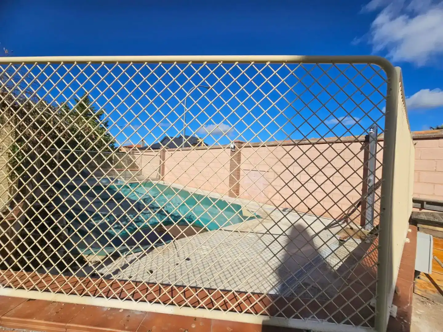 Piscina de Casa o xalet en venda en Navahermosa amb Aire condicionat, Piscina i Balcó