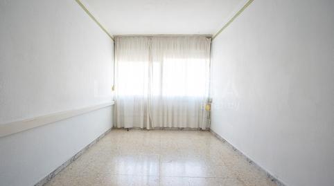 Foto 2 de Piso en venta en Sant Ildefons, Cornellà de Llobregat