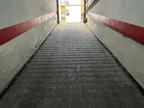 Garage for rent in Sevilla