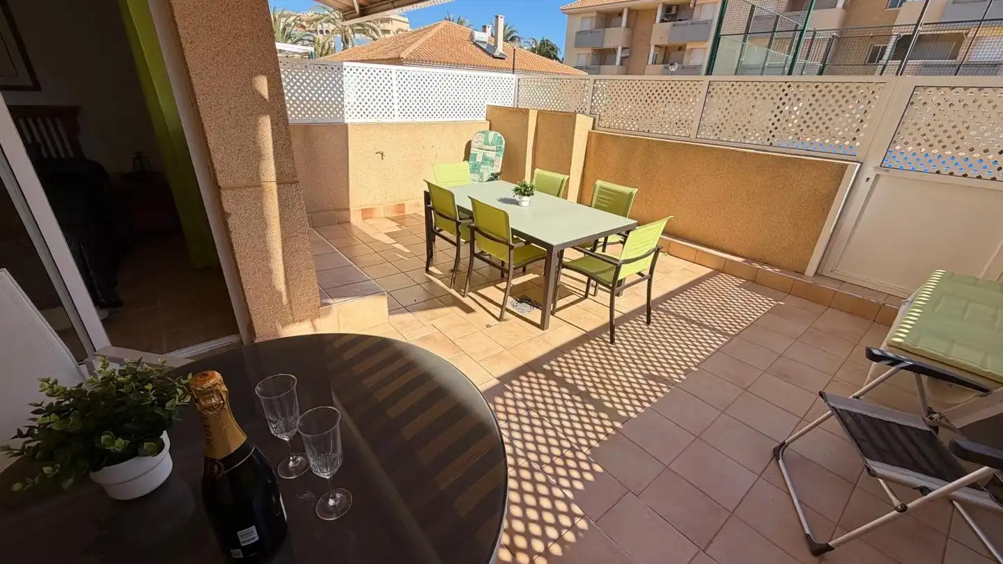 Terraza de Apartamento en venta en La Manga del Mar Menor con Aire acondicionado, Terraza y Trastero
