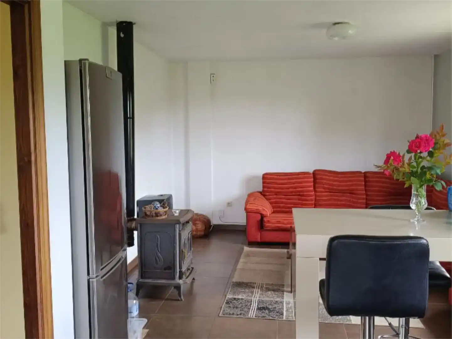 Sala d'estar de Casa o xalet en venda en Vilarmaior amb Jardí privat, Parquet i Moblat