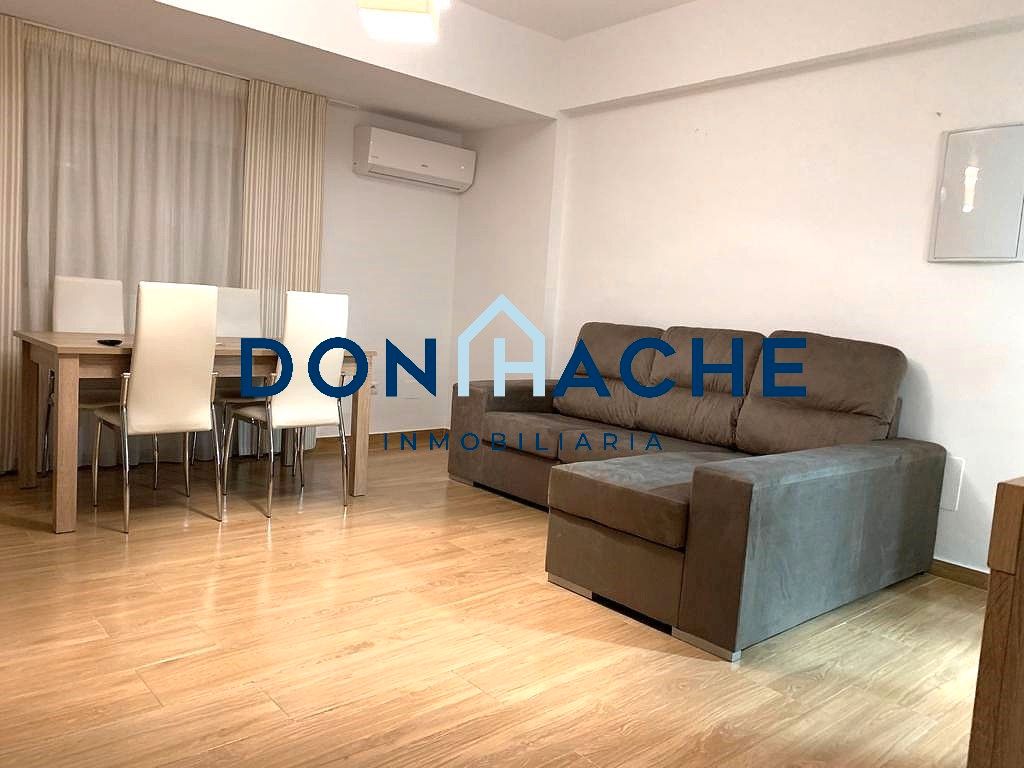 Vista exterior de Pis en venda en Mérida amb Aire condicionat i Moblat