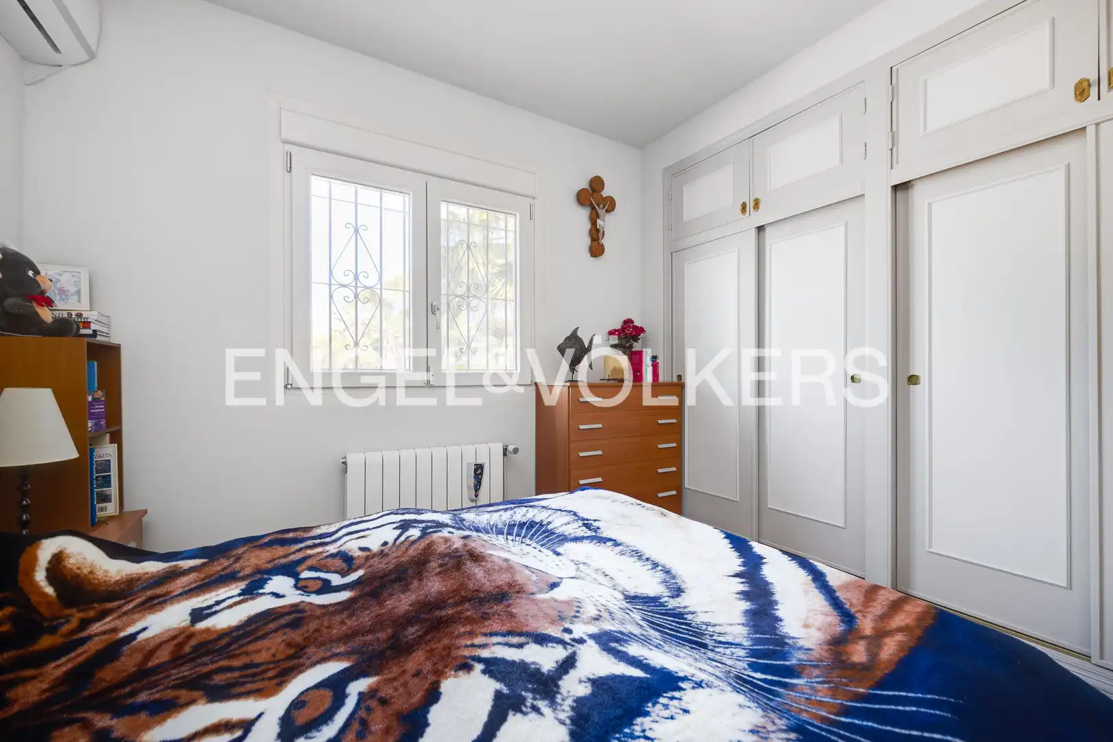 Habitación de Casa o chalet en venta en Daya Vieja con Aire acondicionado, Calefacción y Jardín privado
