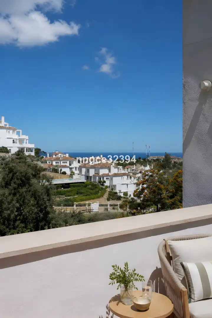 Àtic amb piscina en venda a Nueva Andalucía, imagen 5