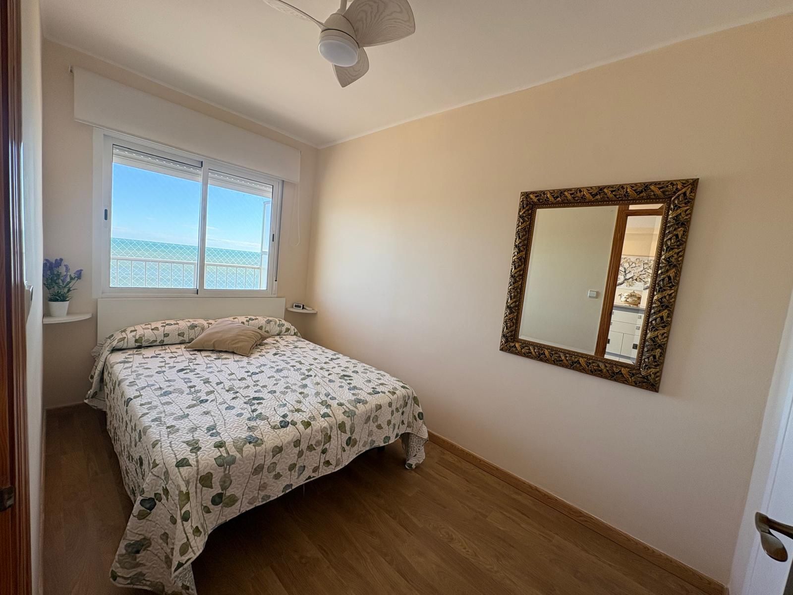 Bedroom of Flat for sale in  Valencia Capital