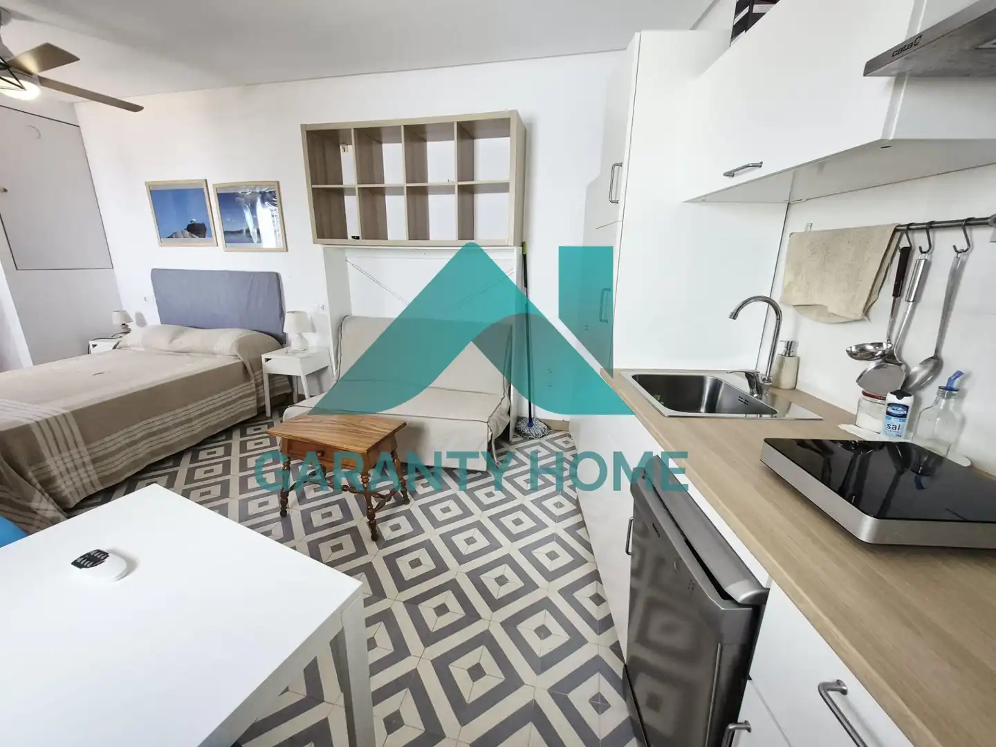 Sala d'estar de Apartament en venda en Cáceres amb Aire condicionat, Calefacció i Moblat