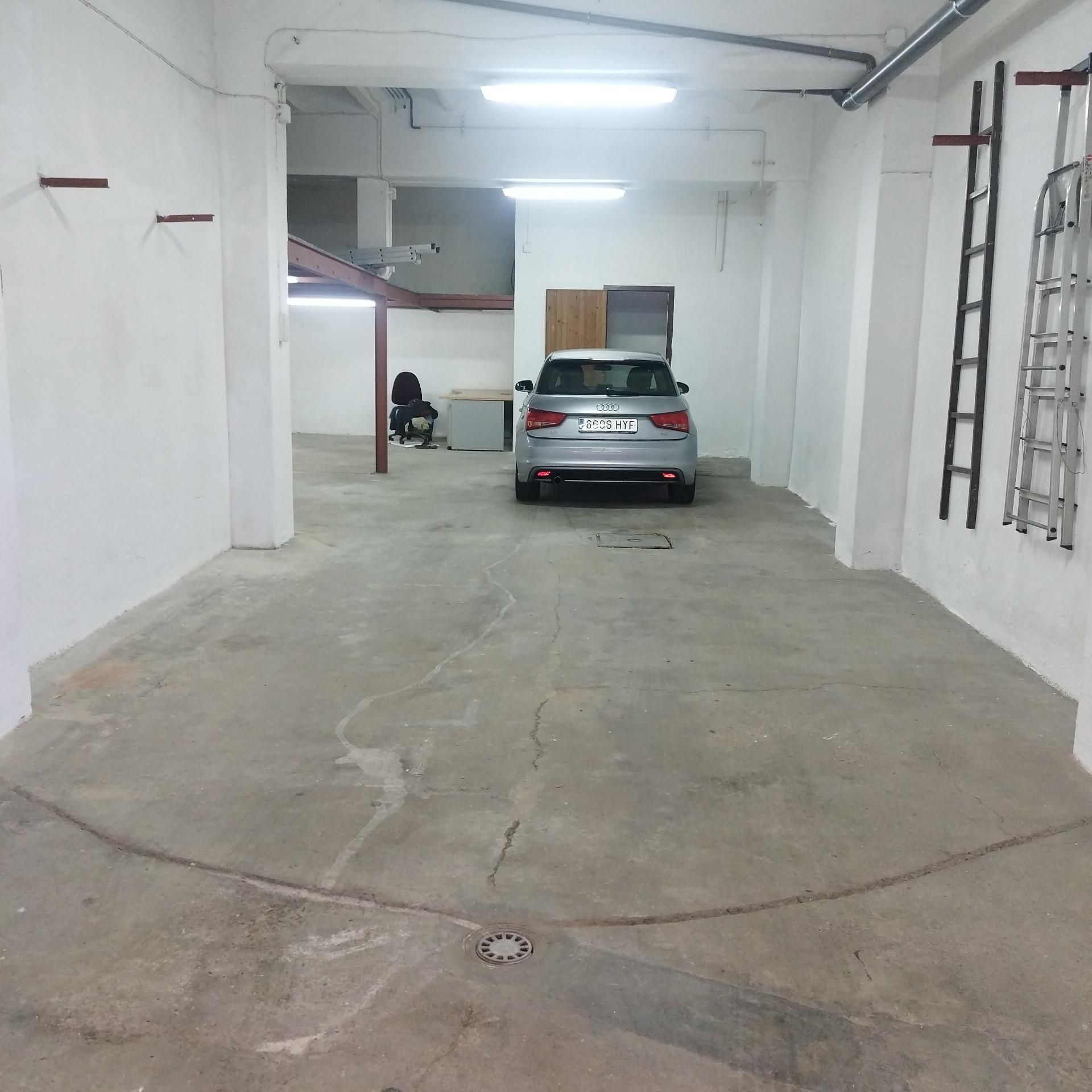 Parking de Local de alquiler en Santa Coloma de Gramenet