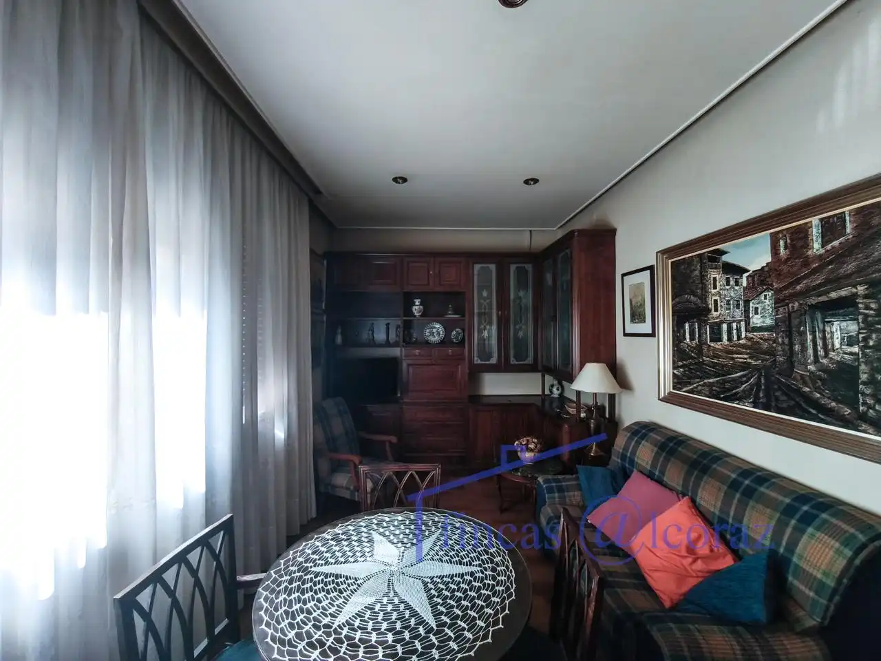 Sala d'estar de Planta baixa de lloguer en Huesca amb Moblat