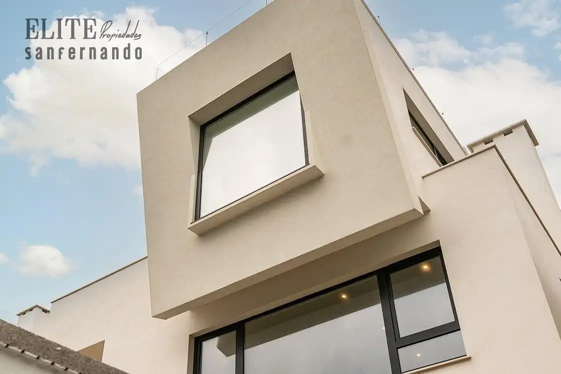 Vista exterior de Casa o chalet en venta en Suances con Calefacción, Jardín privado y Piscina