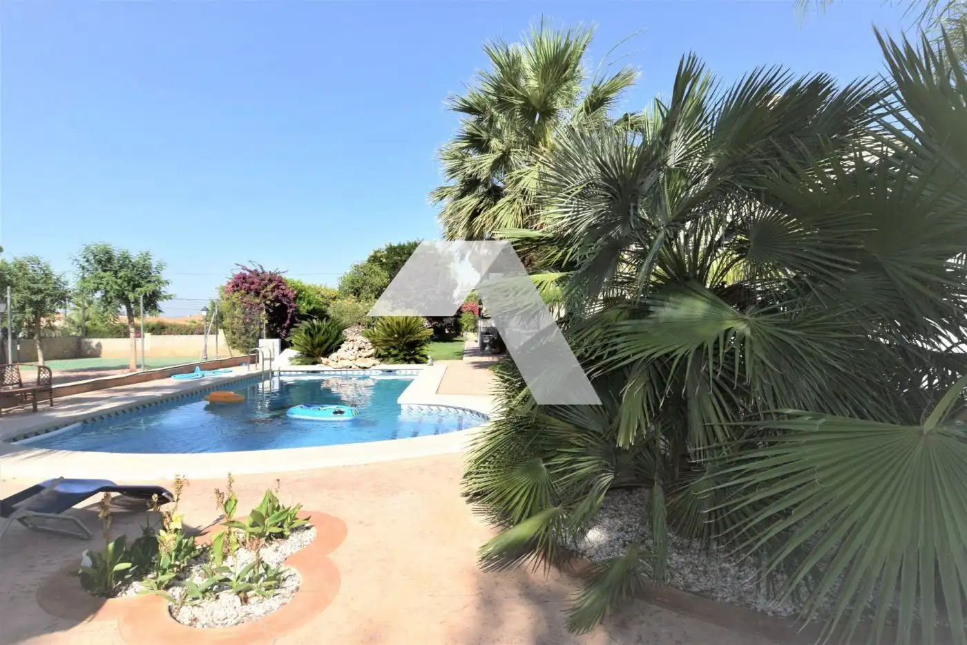 Houses for sale in Villamontes - Boqueres
