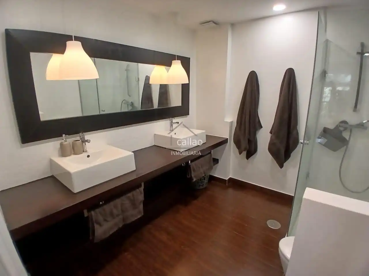 Bathroom of Flat for rent in Ferrol  with Heating, Storage room and Furnished