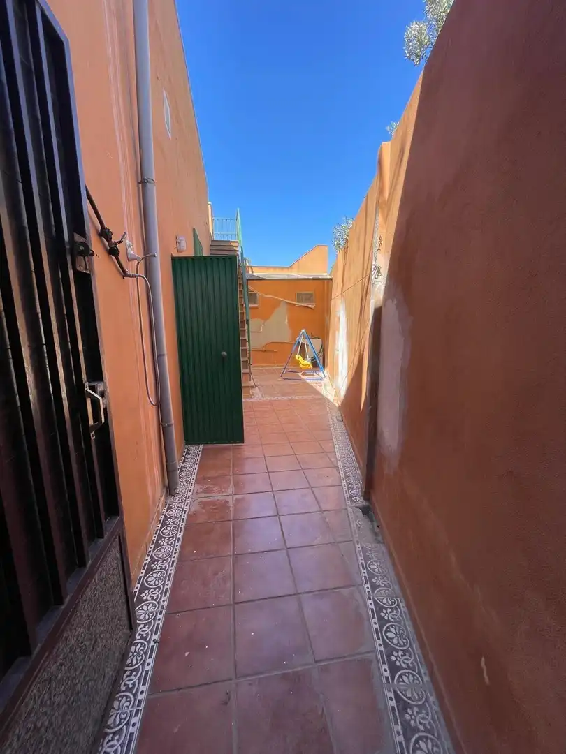 Vista exterior de Finca rústica en venda en Motril amb Terrassa i Piscina