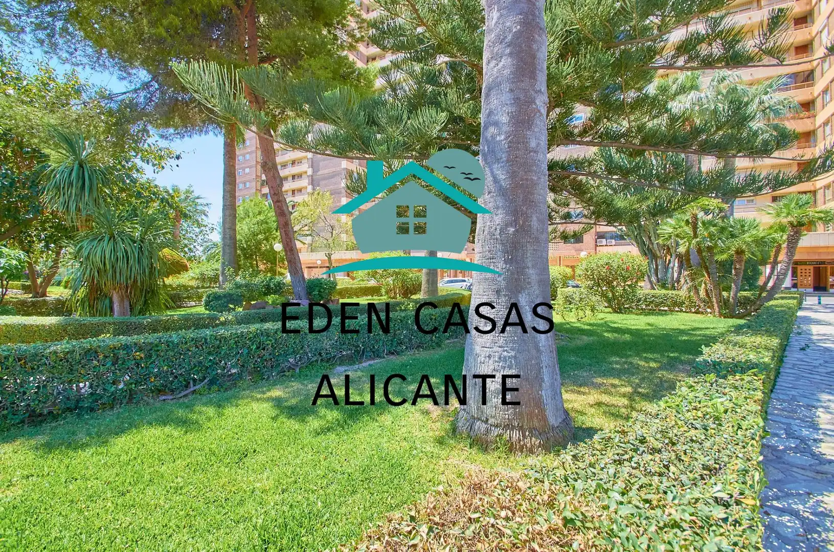 Außenansicht von Wohnungen zum Verkauf in Alicante / Alacant mit Klimaanlage, Heizung und Privatgarten
