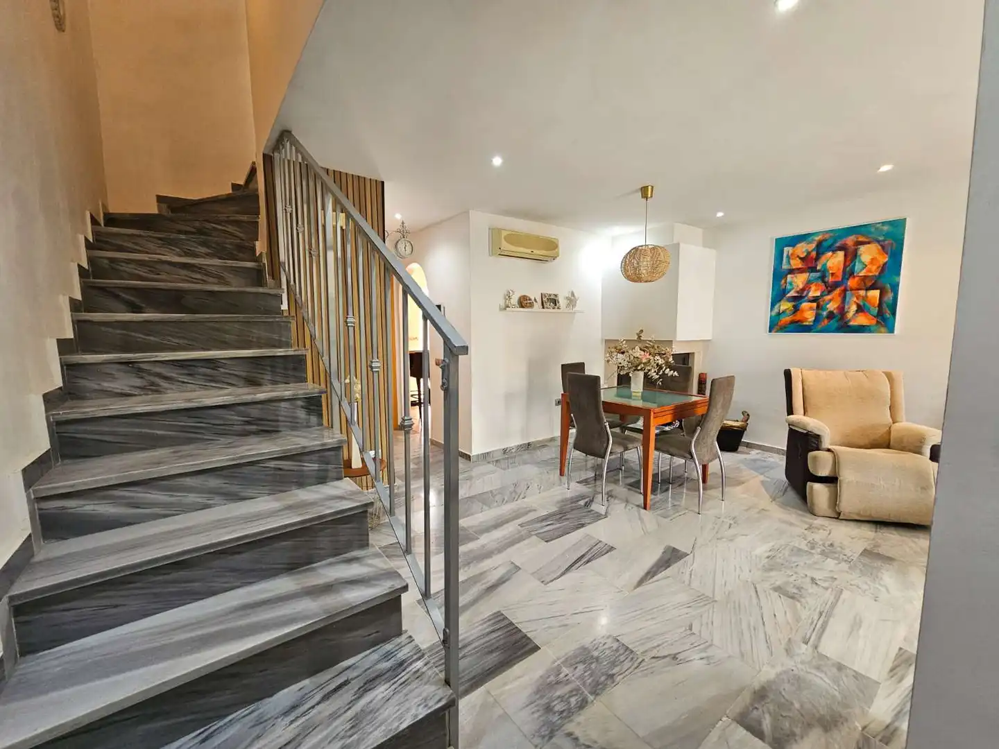 Casa o chalet en venta en Alhaurín de la Torre con Aire acondicionado, Calefacción y Terraza