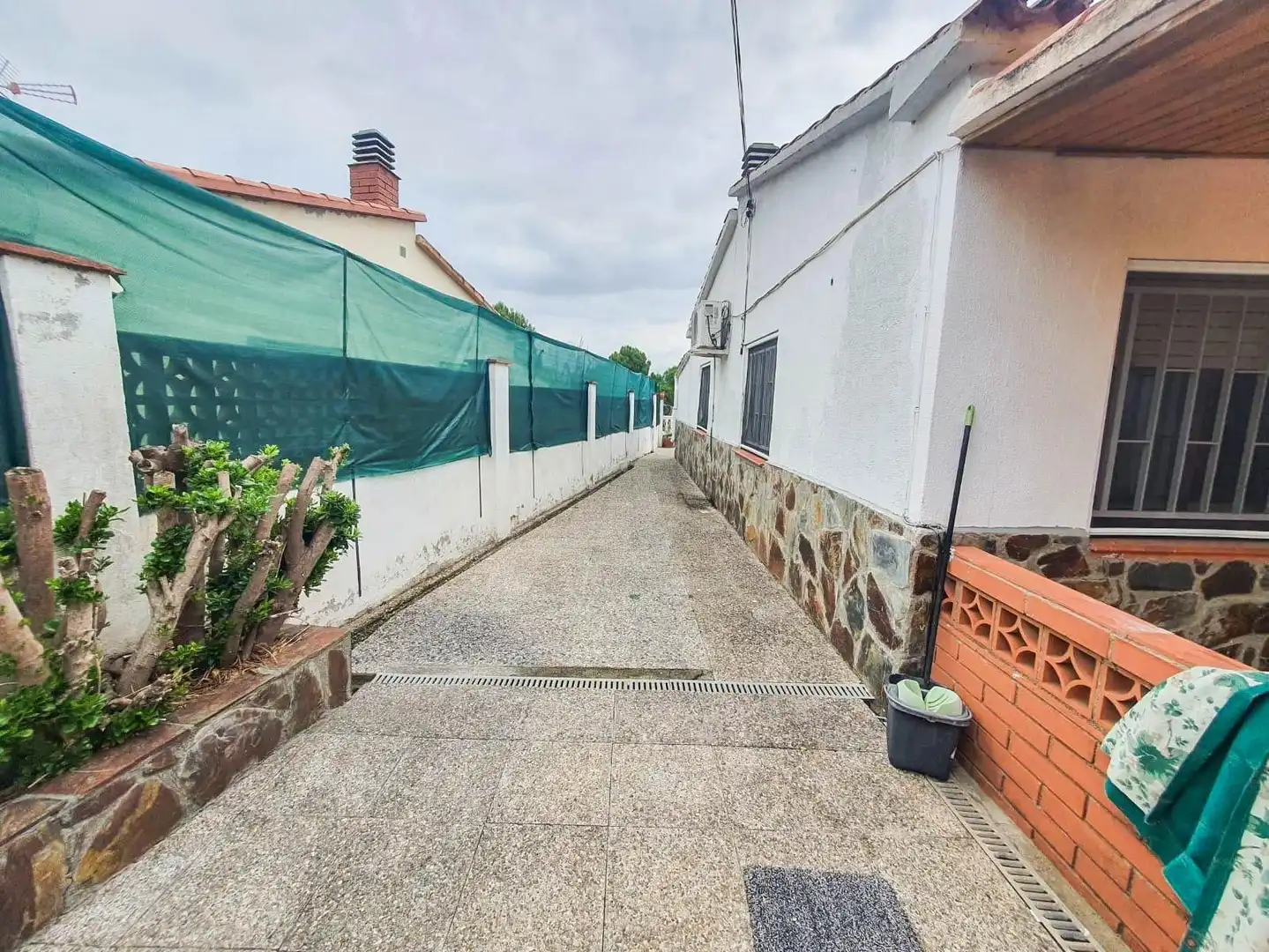 Vista exterior de Casa o chalet en venta en Esparreguera con Aire acondicionado, Jardín privado y Piscina
