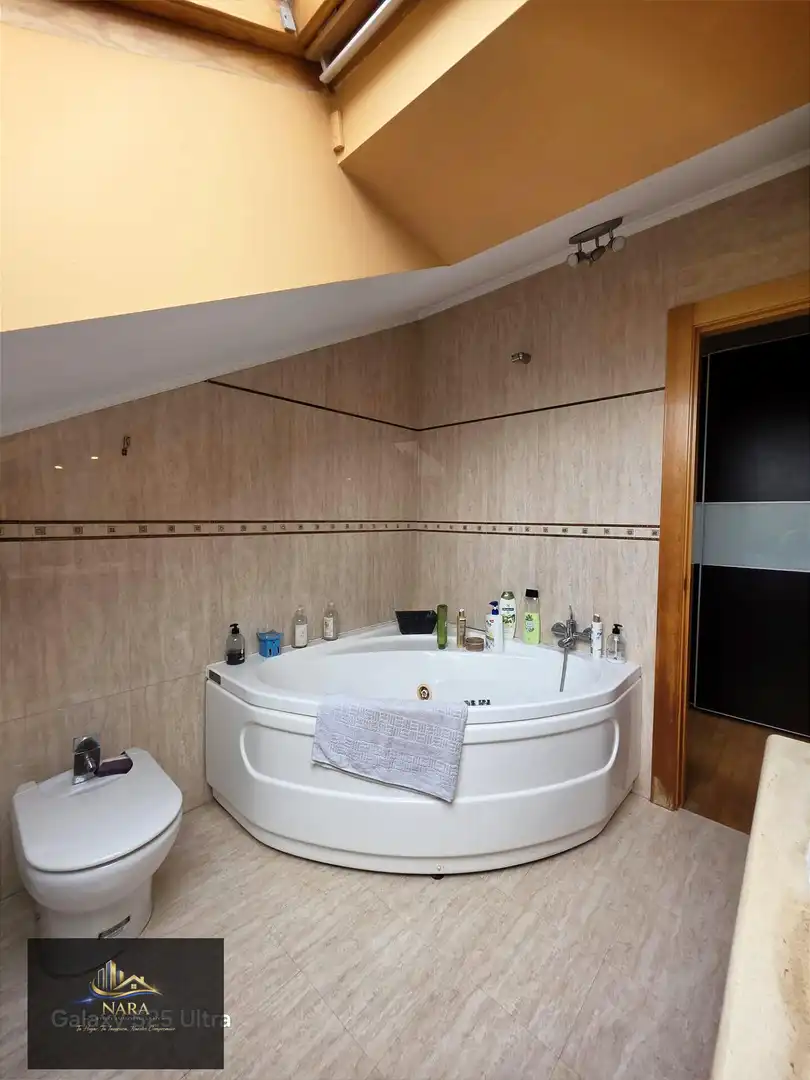 Bathroom of Houses for sale in Meruelo  with Air Conditioner, Private garden and Terrace