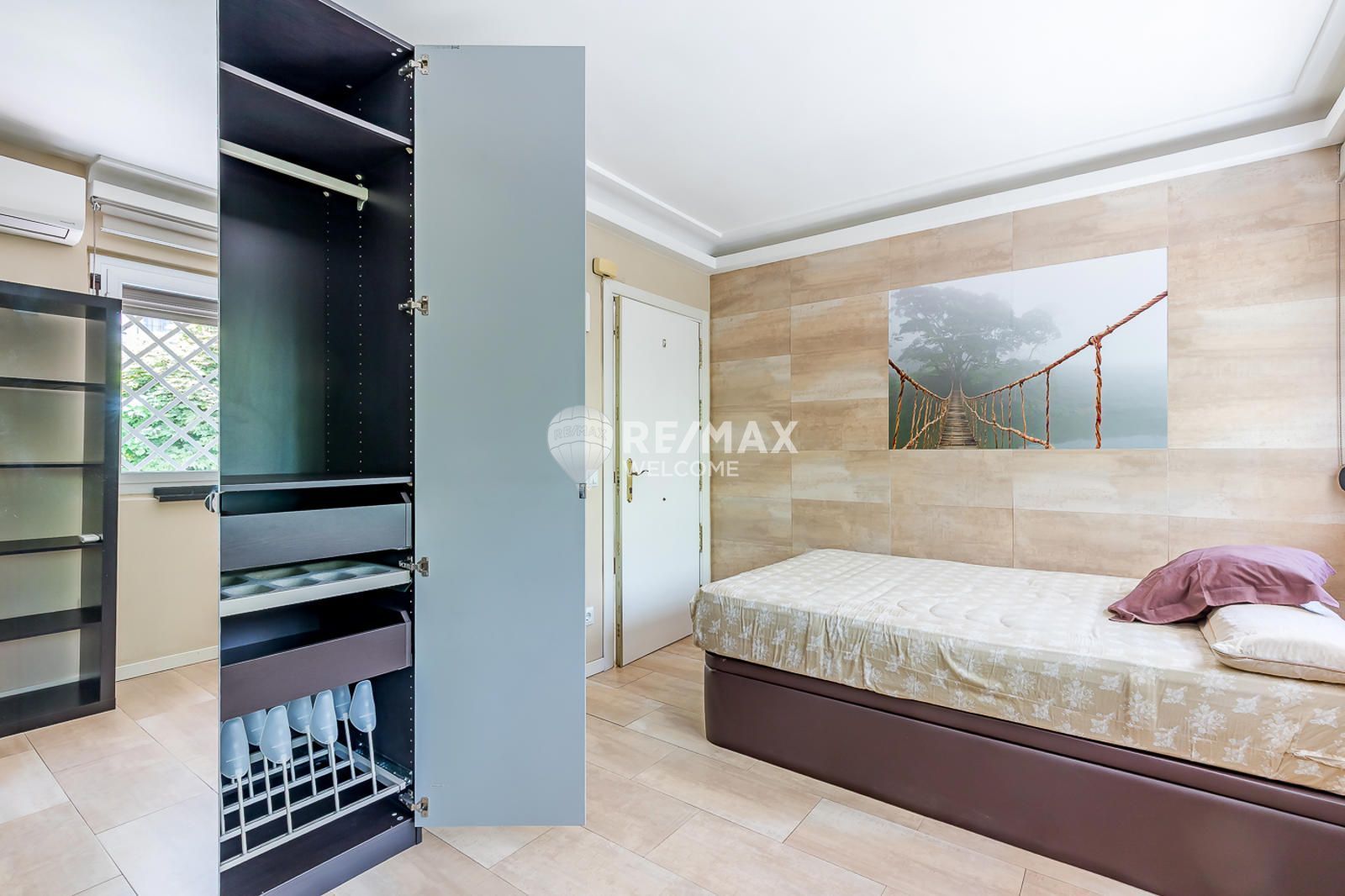 Bedroom of Flat for sale in  Madrid Capital  with Heating