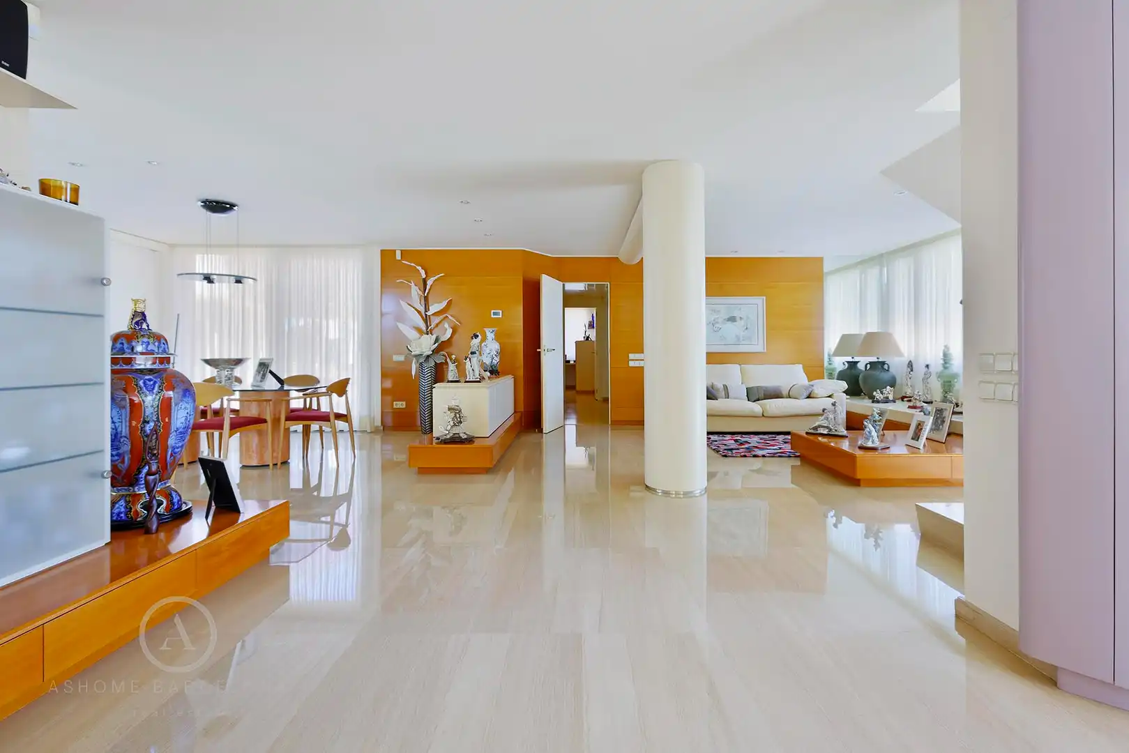 Sala d'estar de Casa o xalet en venda en Castelldefels amb Aire condicionat, Calefacció i Jardí privat