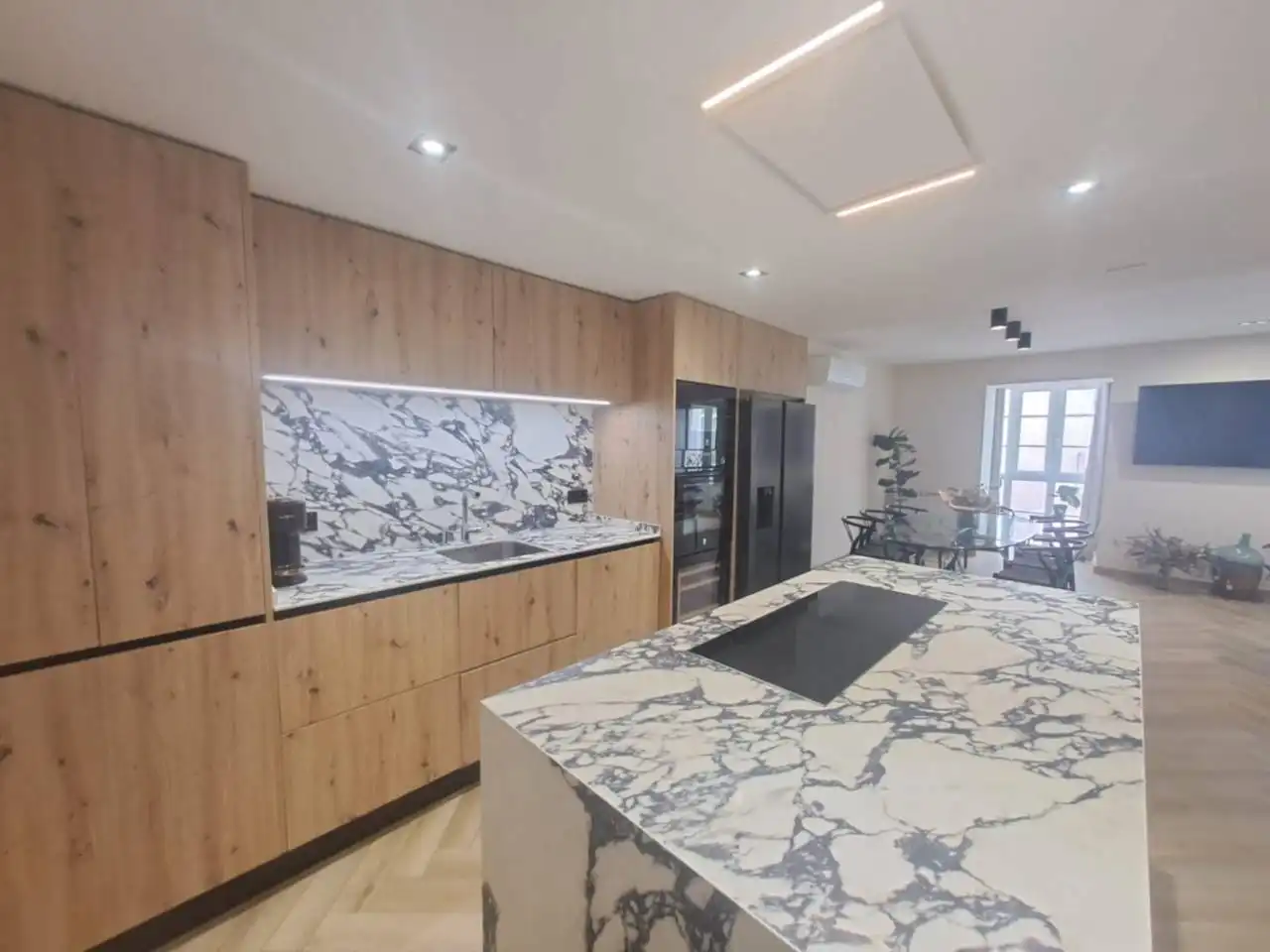 Cuina de Dúplex en venda en Burgos amb Aire condicionat, Calefacció i Parquet