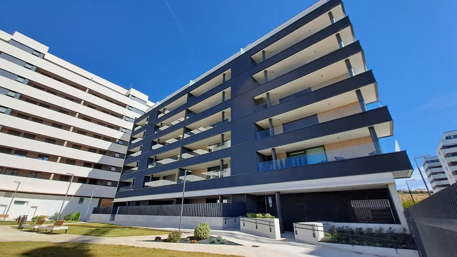 Vista exterior de Pis de lloguer en  Pamplona / Iruña amb Calefacció i Terrassa