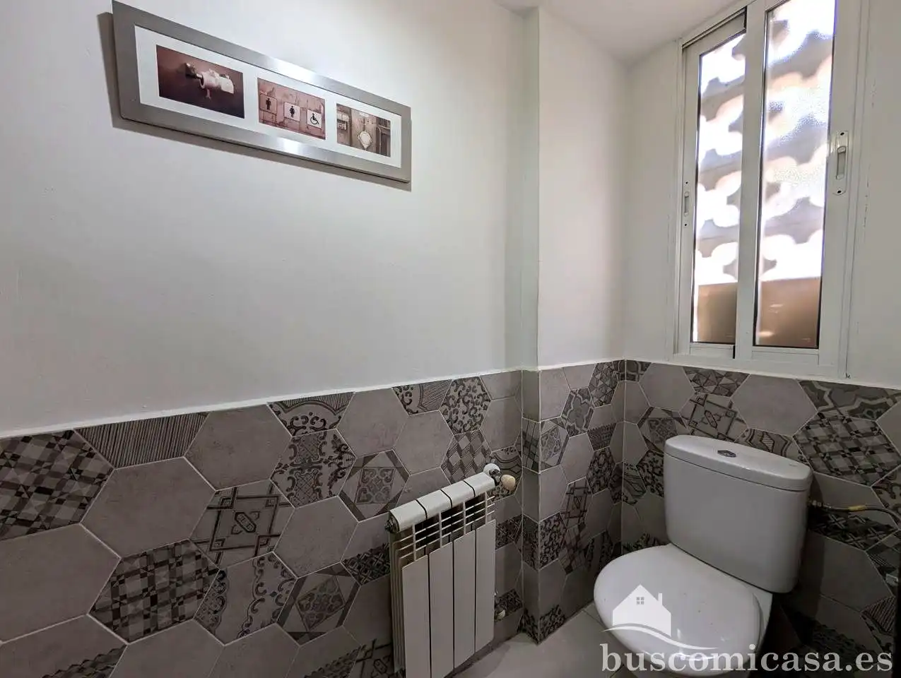Bany de Casa o xalet en venda en Linares amb Aire condicionat, Calefacció i Terrassa