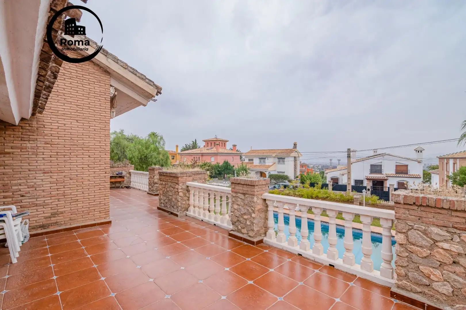 Vista exterior de Casa o chalet en venta en La Zubia con Calefacción, Jardín privado y Terraza