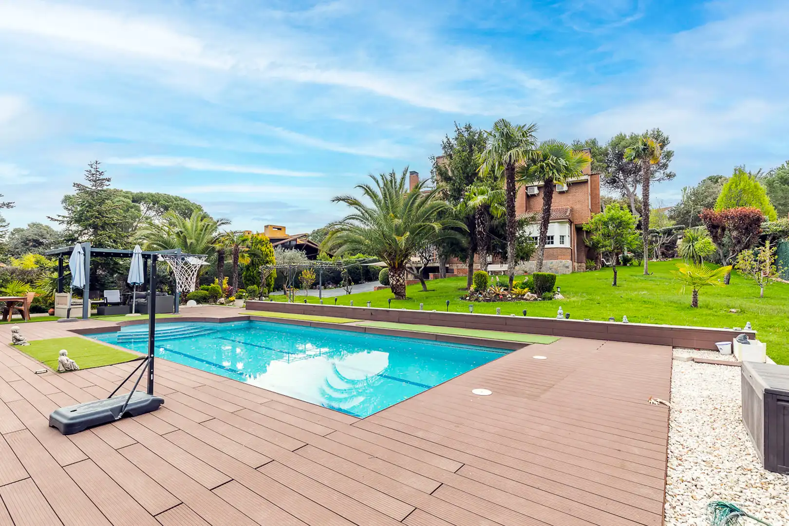 Piscina de Casa o xalet en venda en Villaviciosa de Odón