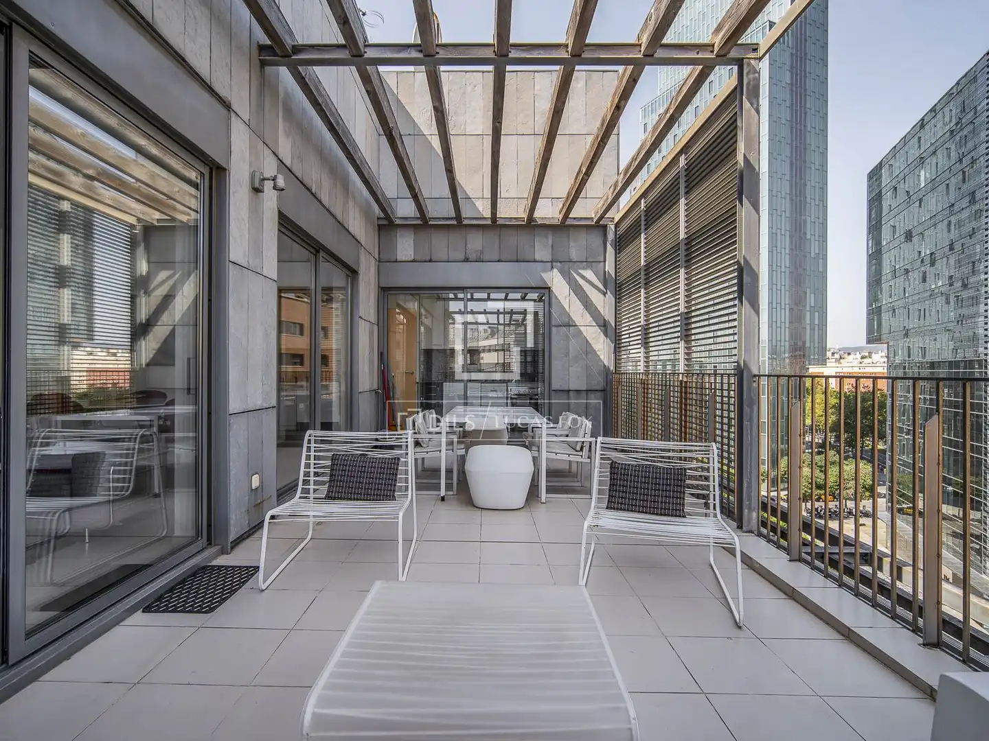 Terrasse von Dachboden zum Verkauf in Barcelona mit Klimaanlage, Heizung und Terrasse