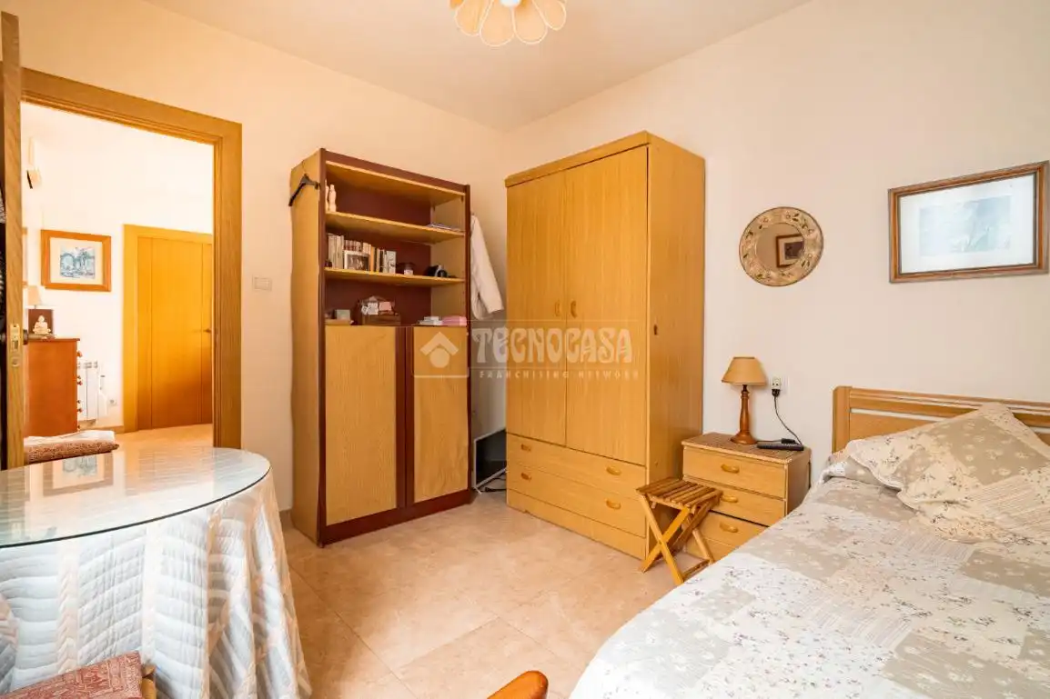 Habitación de Piso en venta en Granada