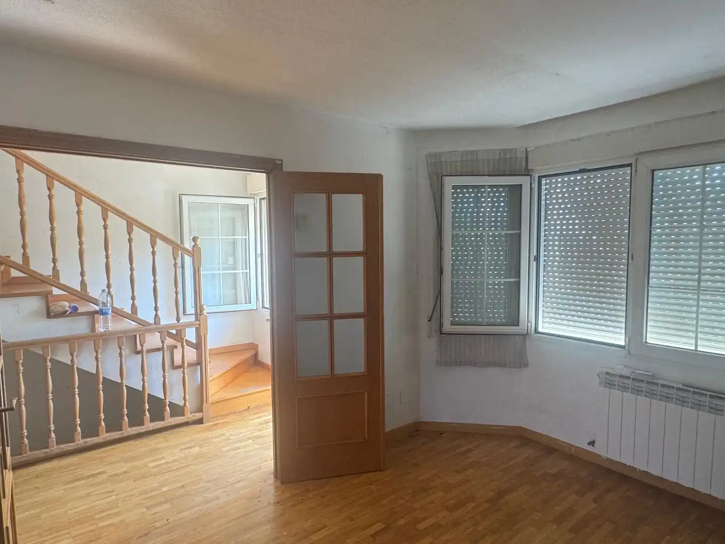 Living room of Detached homes for sale in Sariegos  with Heating, Private garden and Community pool