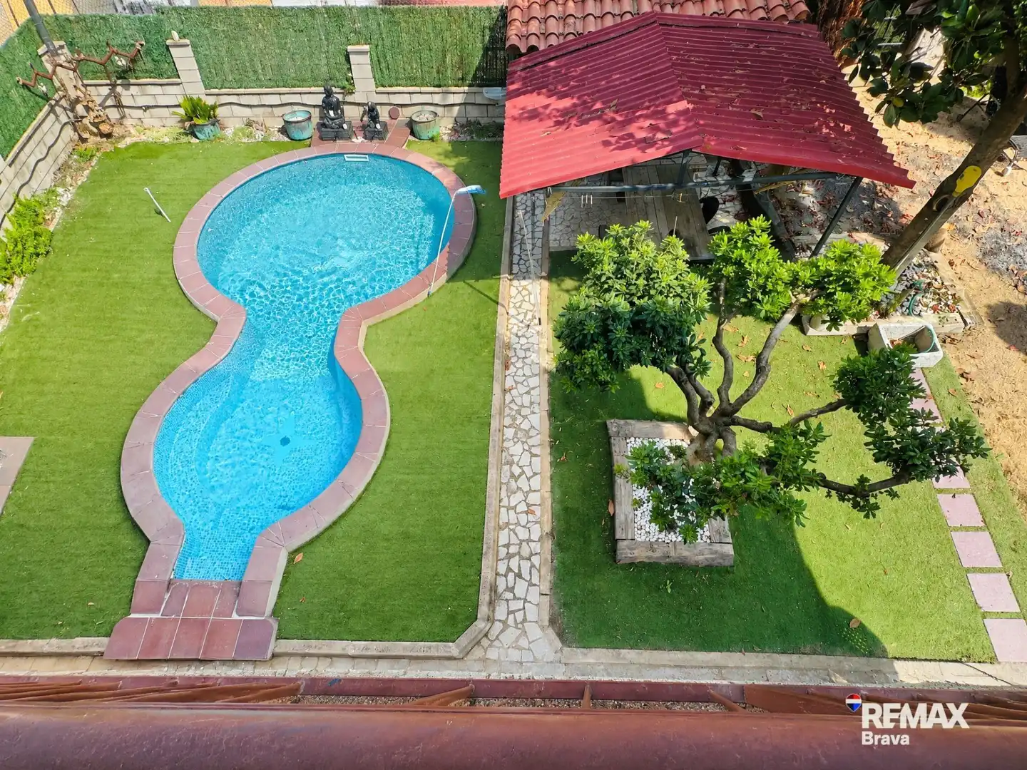 Detached house with pool for sale in Calle Guillerias, imagen 2