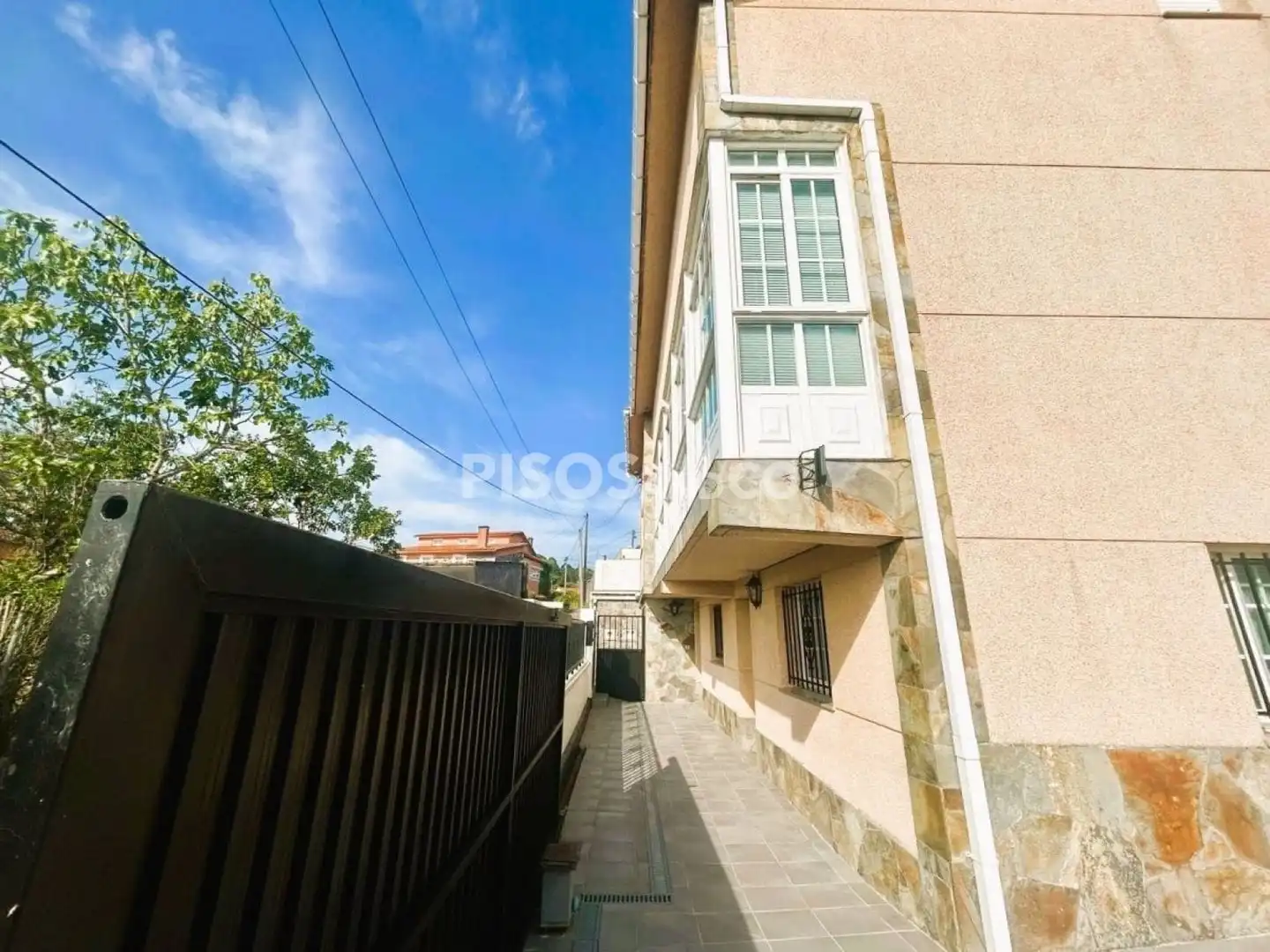 Exterior view of Houses for sale in A Coruña Capital   with Heating, Terrace and Furnished