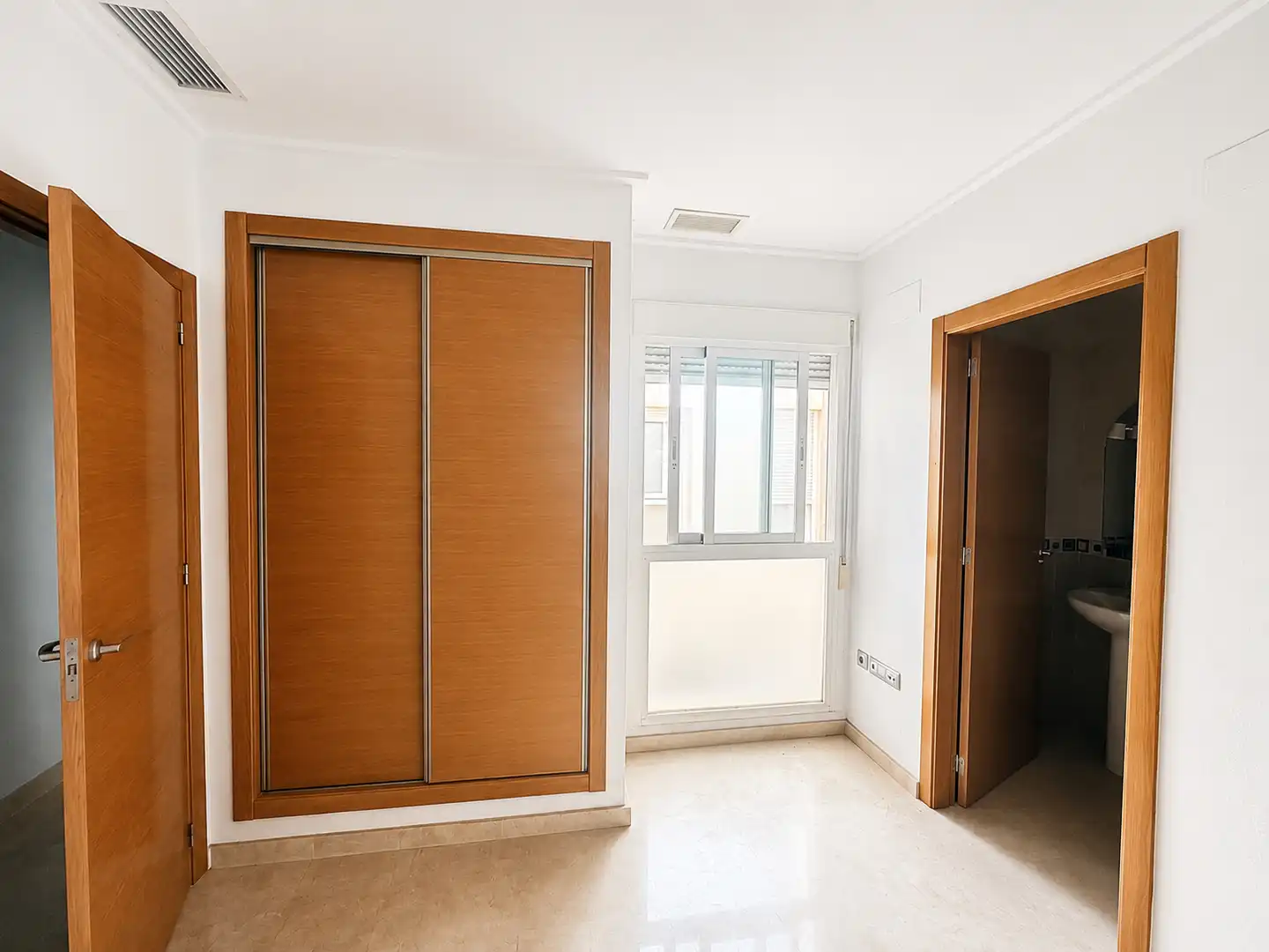 Bedroom of Flat for sale in Elche / Elx  with Balcony