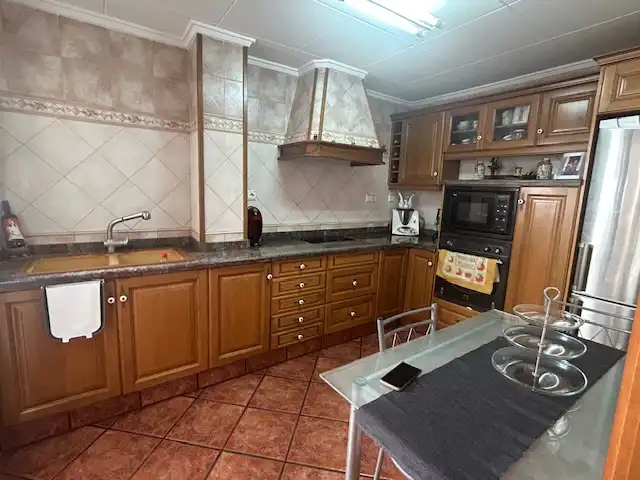 Küche von Wohnung zum Verkauf in Corbera mit Abstellraum, Möbliert und Waschmaschine