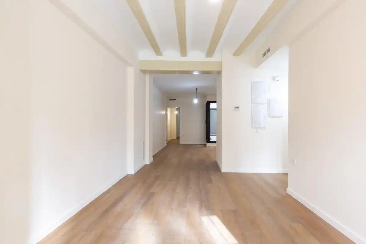 Wohnung zum Verkauf in Torrent mit Klimaanlage, Heizung und Terrasse