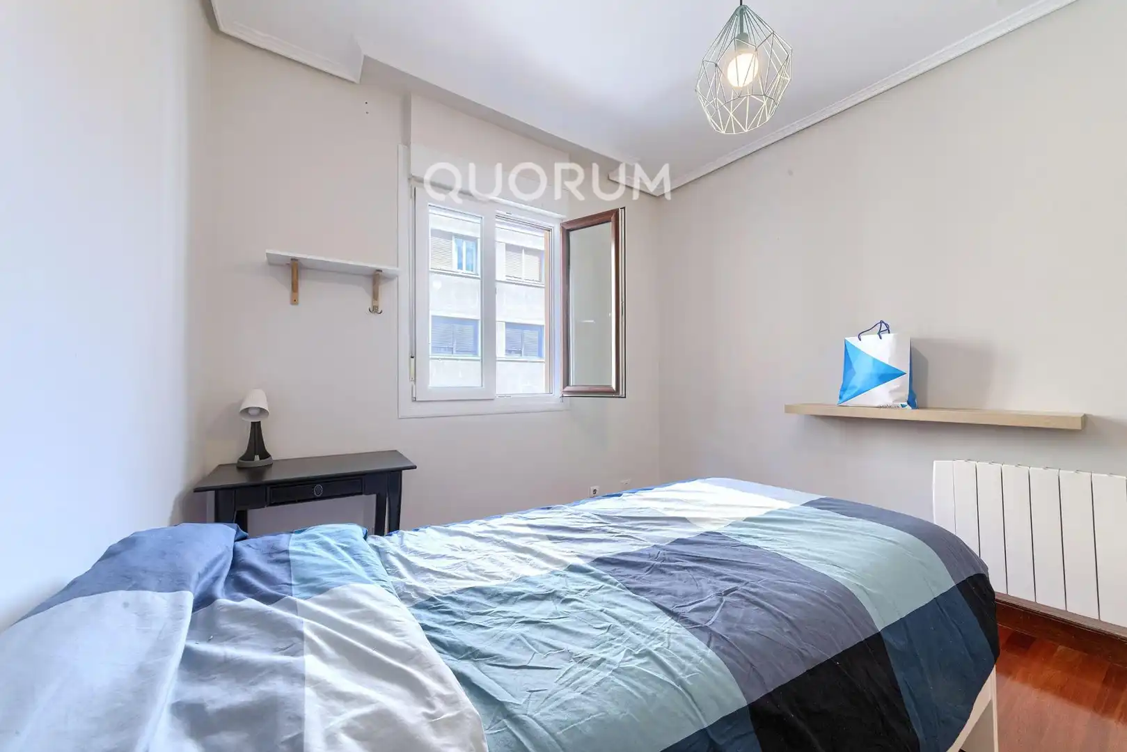 Bedroom of Flat for sale in Barakaldo   with Heating