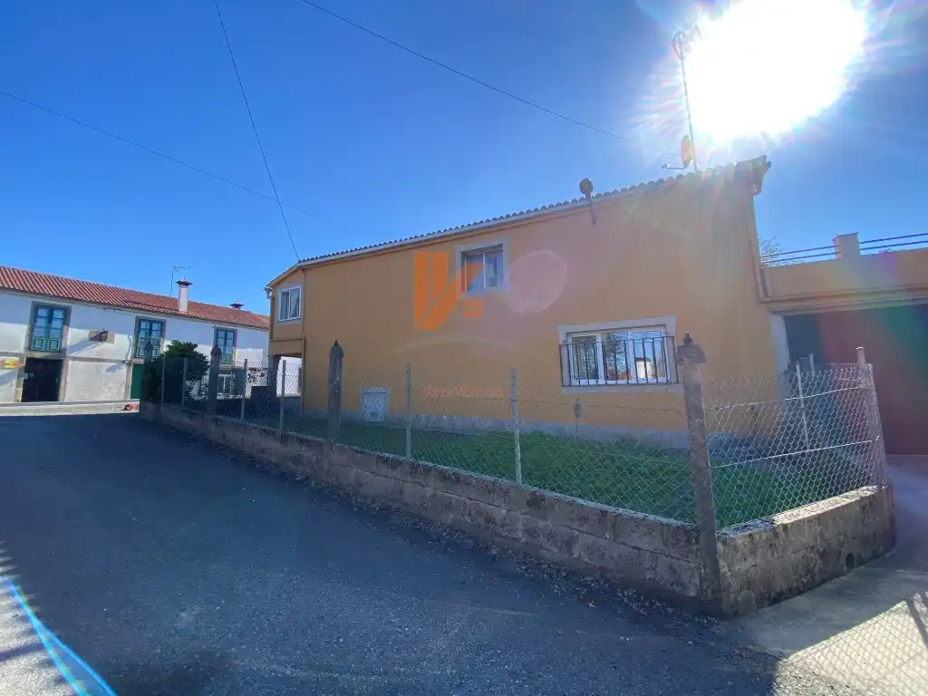 Vista exterior de Casa o chalet en venta en Parroquias de Santiago