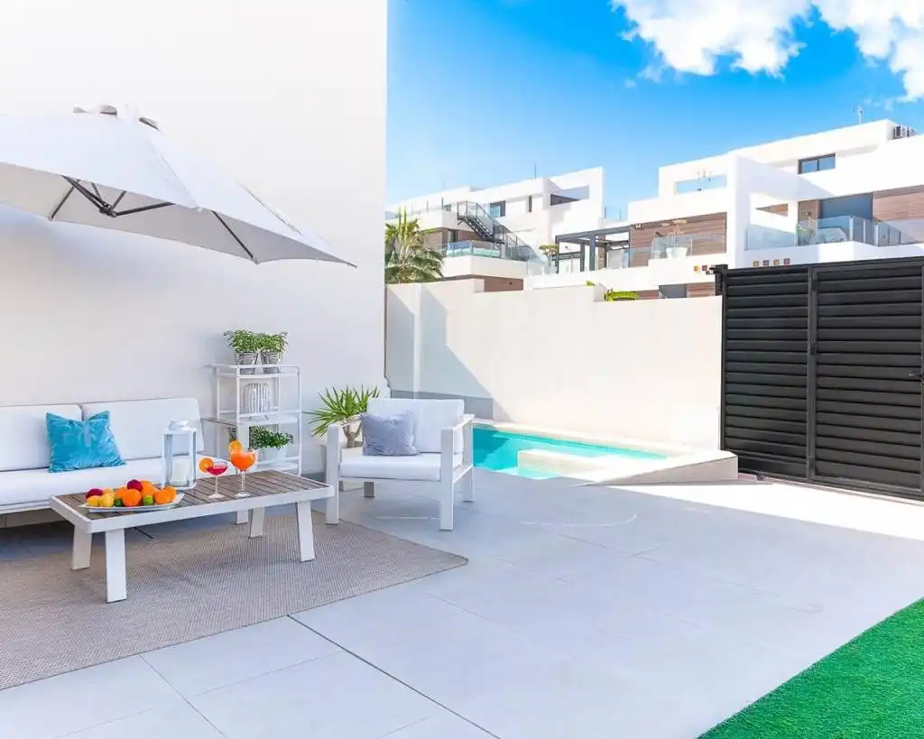 Casa con piscina in vendita a Benijófar, imagen 2