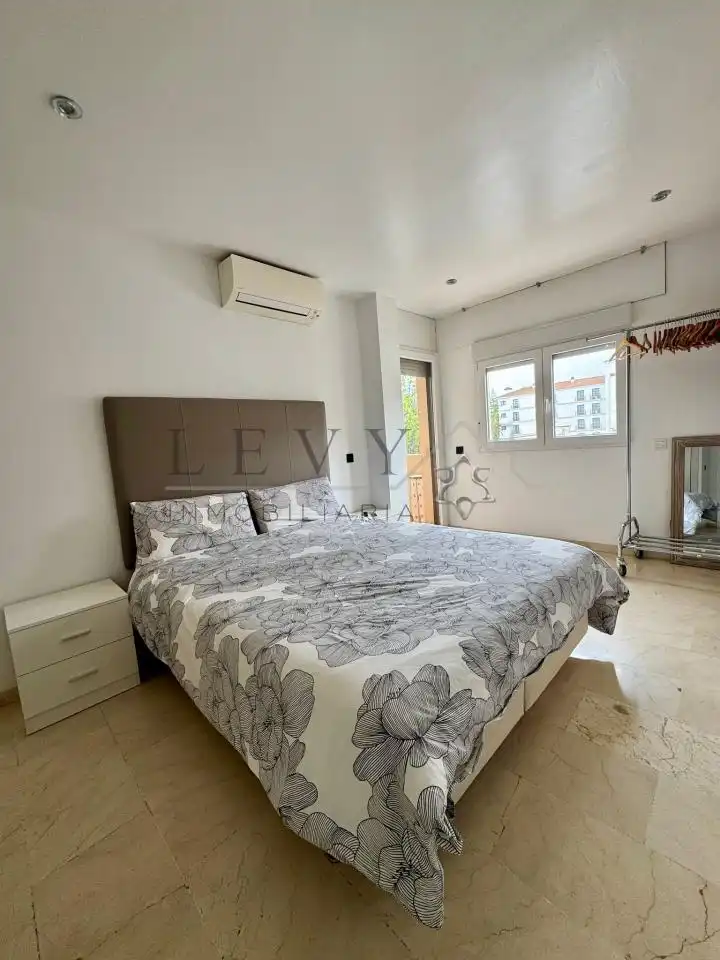 Habitación de Apartamento en venta en Marbella con Aire acondicionado, Calefacción y Terraza