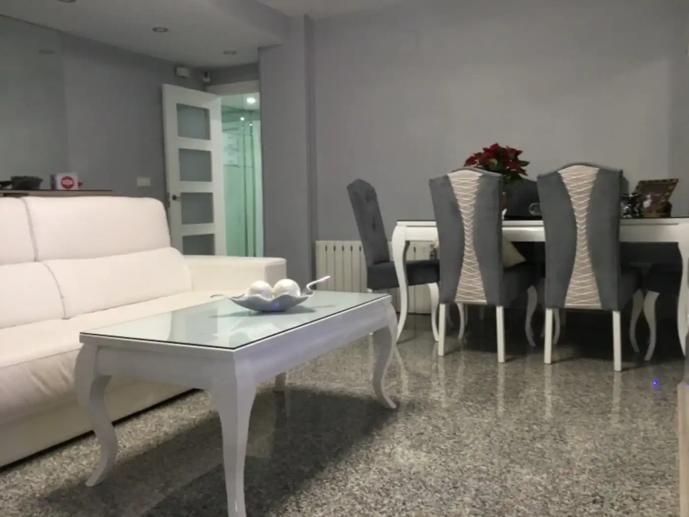 Living room of Flat for sale in Murcia  with Air Conditioner, Furnished and Balcony