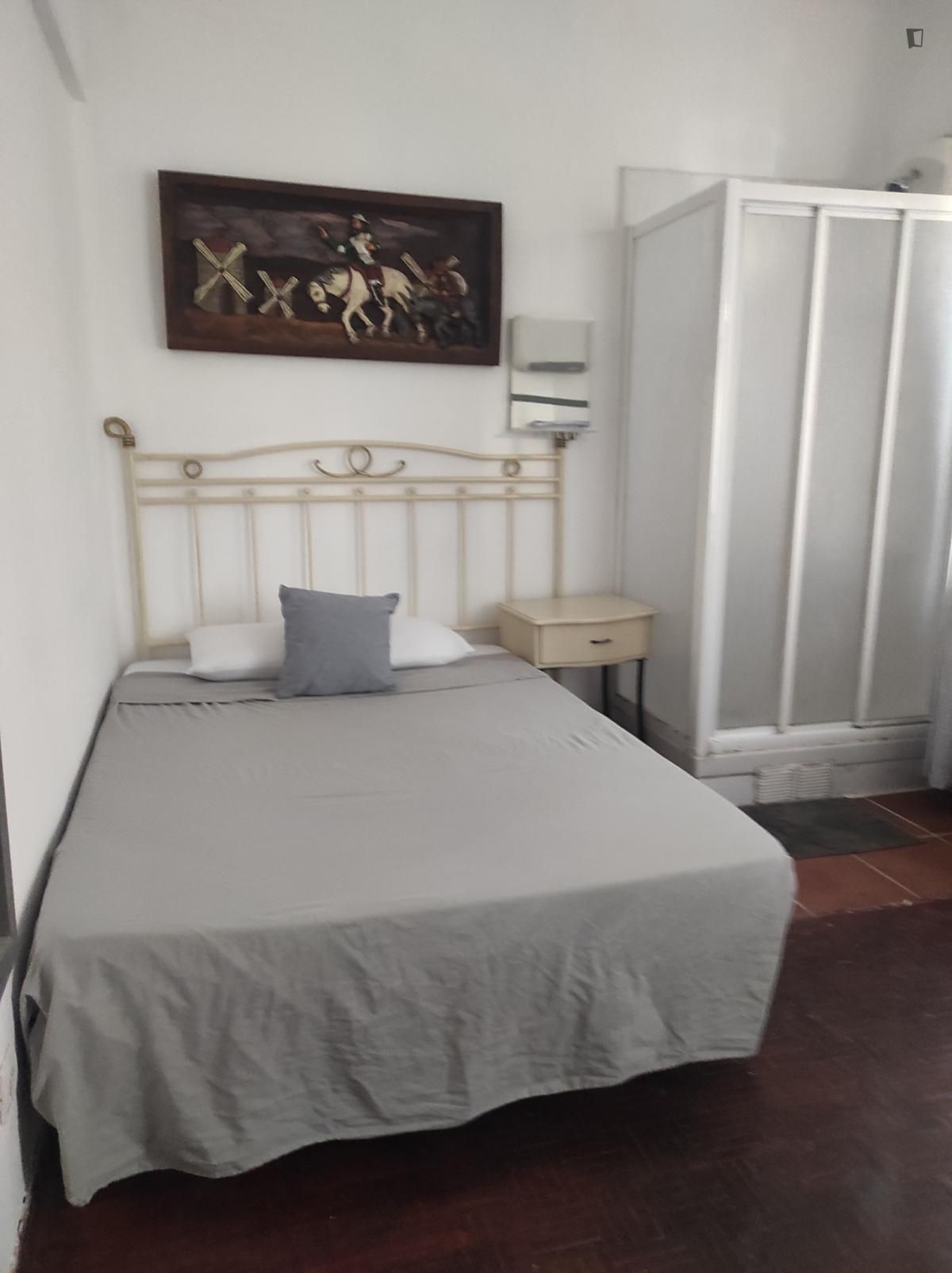 Casa o xalet per a compartir a Guindalera
