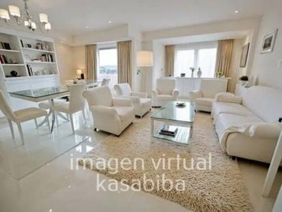 Sala d'estar de Pis en venda en  Valencia Capital amb Calefacció i Balcó