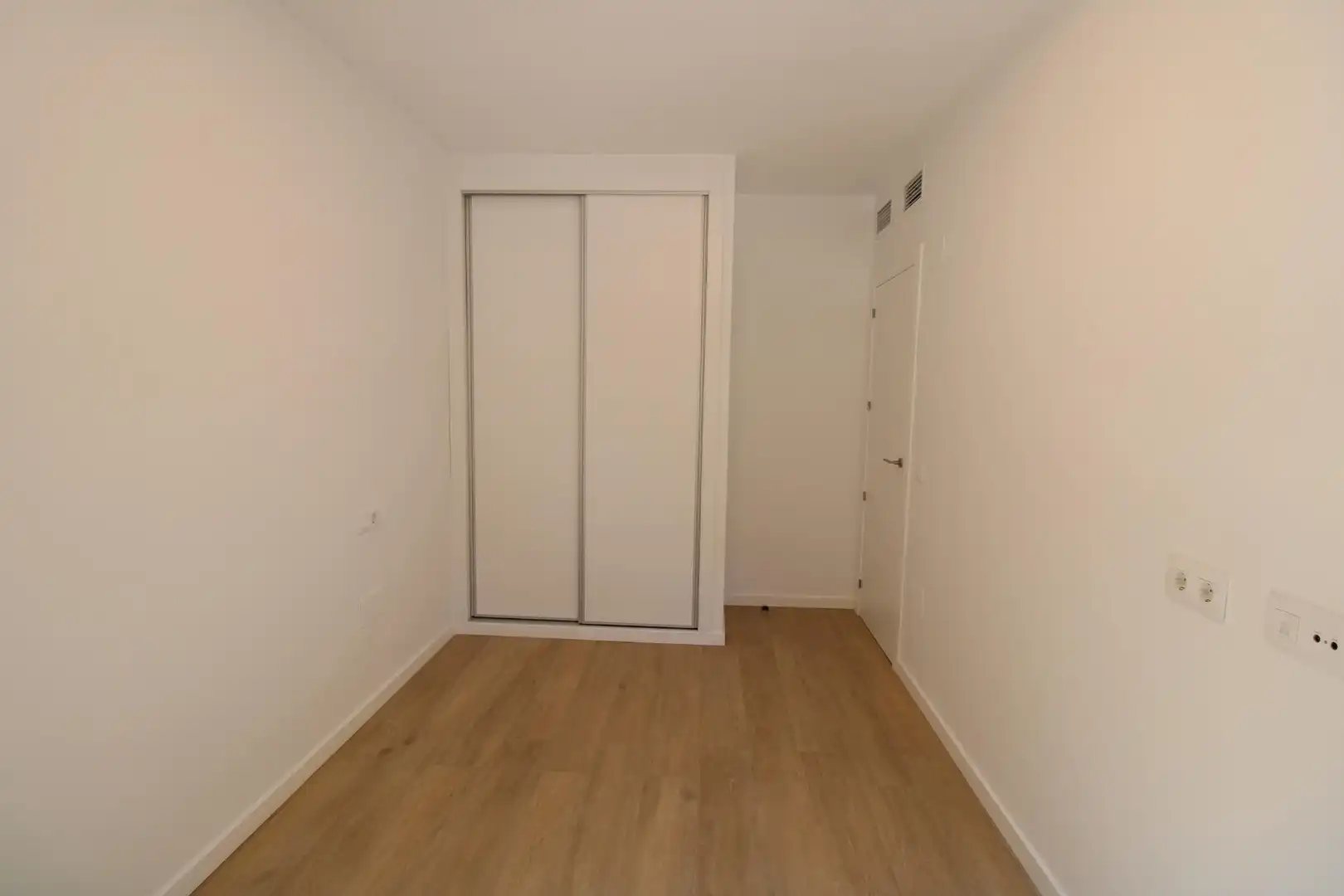 Schlafzimmer von Wohnung zur Miete in Murcia mit Klimaanlage, Heizung und Möbliert