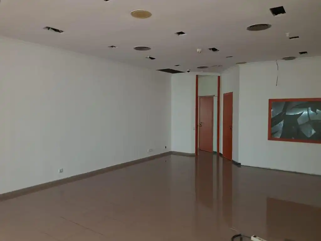 Commercial properties for sale in Fontsanta - Fatjó