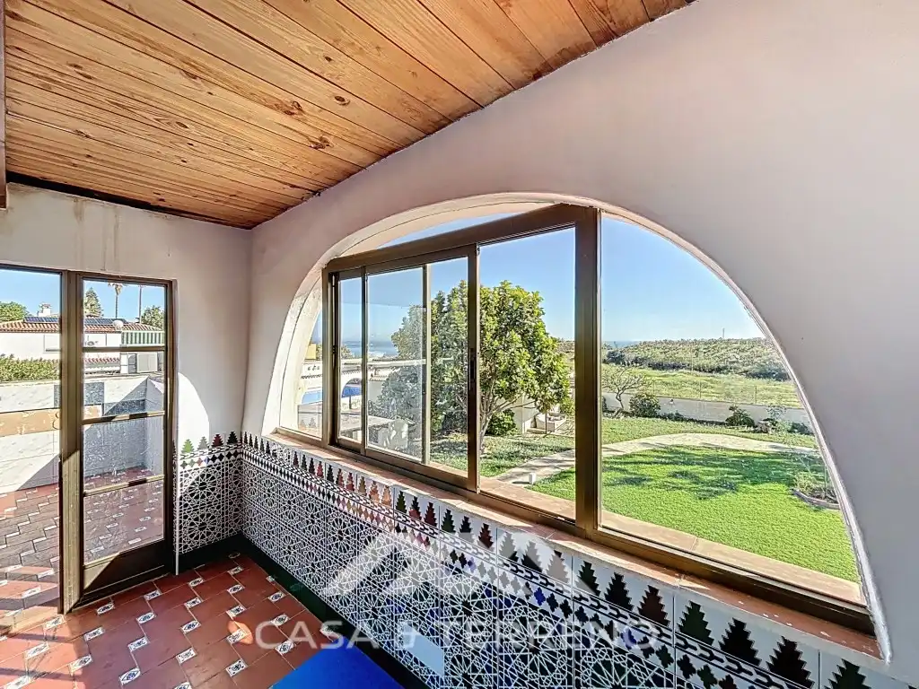 Dormitori de Casa o xalet en venda en Vélez-Málaga amb Aire condicionat, Jardí privat i Terrassa