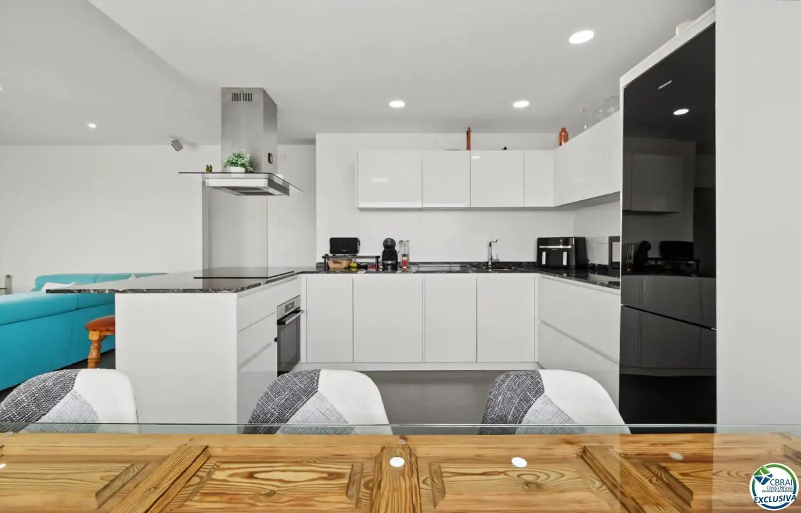 Kitchen of Houses for sale in Roses  with Air Conditioner, Storage room and Swimming Pool